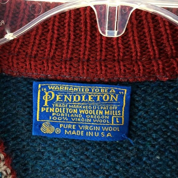 Pendleton Vintage 100% Virgin Wool Mens L Button Closure. Small hole in chest - Picture 6 of 10